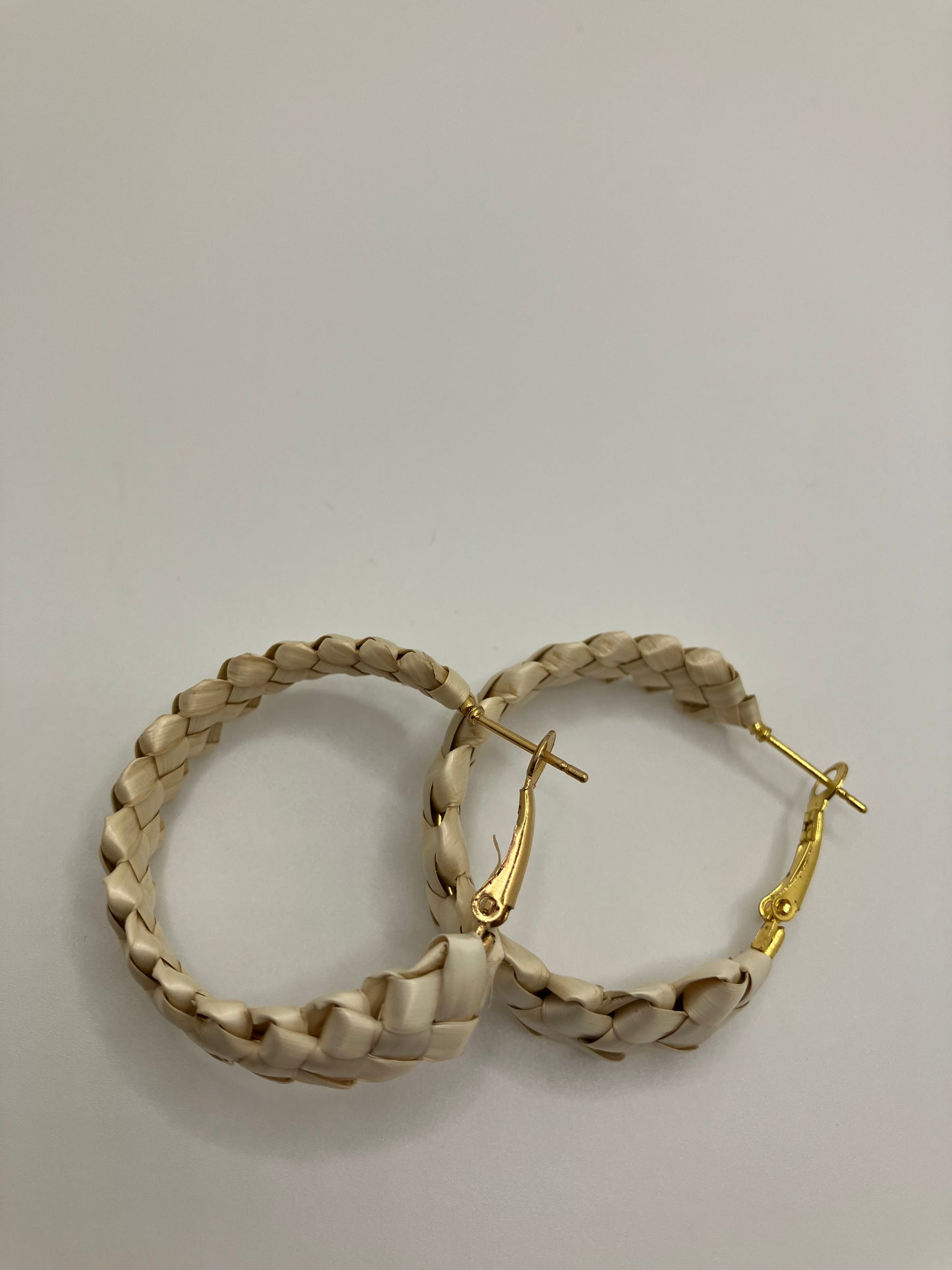 Woven bear grass hoops